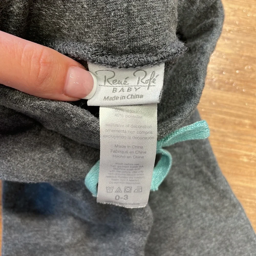 Set of pants!
